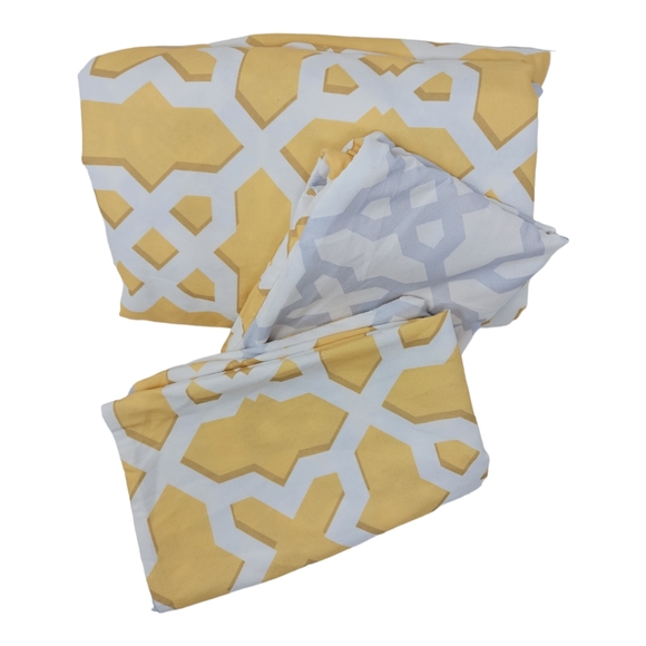 Domain Queen Duvet Cover Shams Set Grey Yellow Reversible Quatrefoil Geo… - Picture 16 of 16
